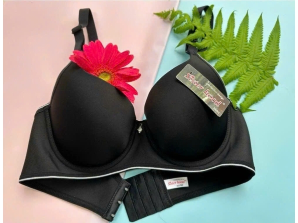 ÁO SISTER HOOD 2472 - MÀU ĐEN ÁO SISTER HOOD 2472 - MÀU ĐEN